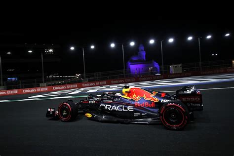 Pierwsze miejsce Maxa Verstappena i bardzo duże emocje w wyścigu o Grand Prix Arabii Saudyjskiej!