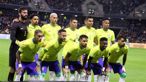 Narodowa kadra Brazylii przypieczętowała kwalifikację do czempionatu światowego w Katarze! Reprezentanci Brazylii mogą być pewni wyjazdu na turniej, gdyż pokonali kolumbijską narodową kadrą rezultatem jeden do zera!